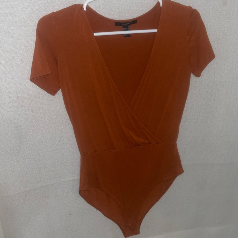 Forever 21 V-Neck short sleeve bodysuit